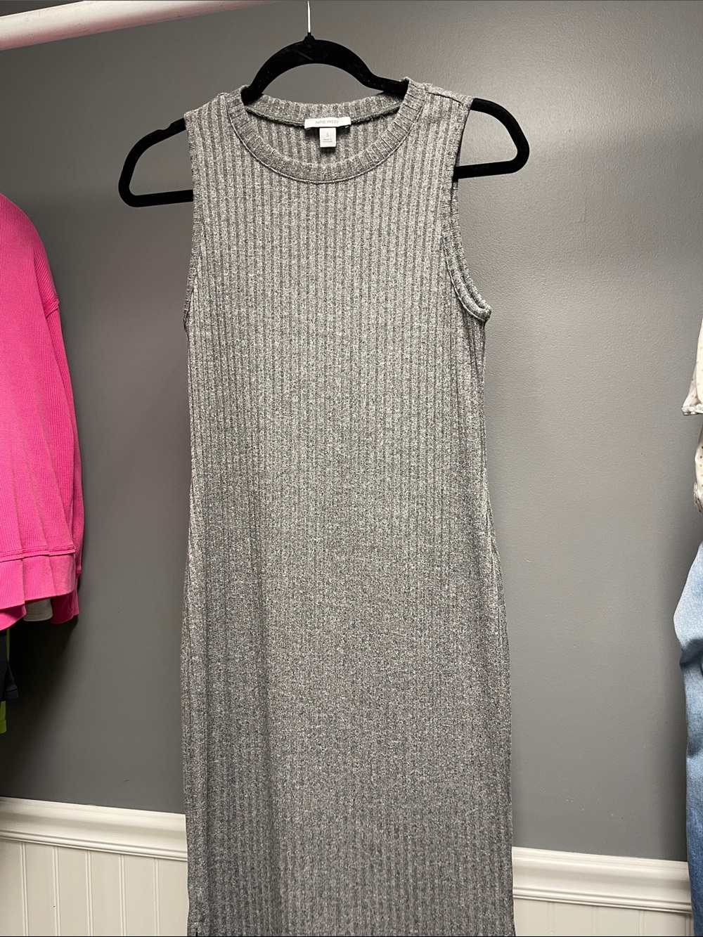 Nine West Gray Ribbed Sleeveless Maxi Dress